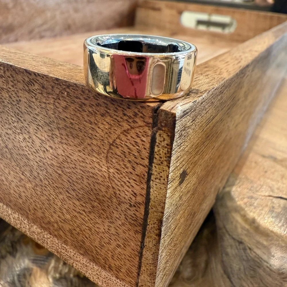 Oura Rose Gold Ring 4
